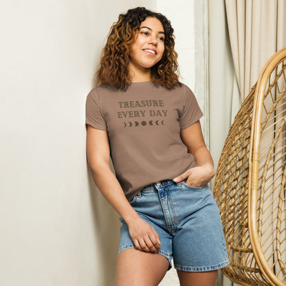 'Treasure Every Day' Women’s high-waisted t-shirt